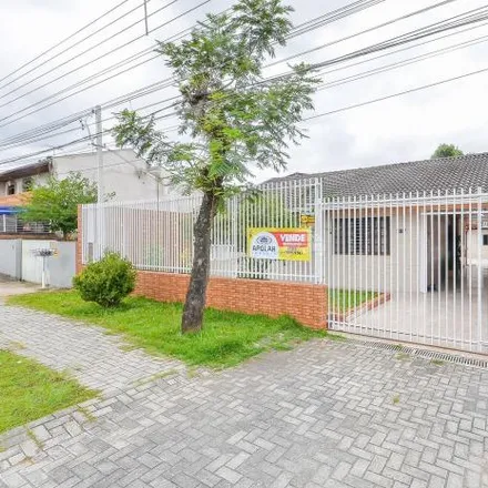 Buy this 3 bed house on Rua Ayrton Luciano Franco 287 in Santa Cândida, Curitiba - PR