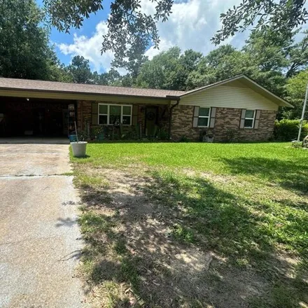 Buy this 3 bed house on 116 West Chipwood Drive in Gulfport, MS 39503