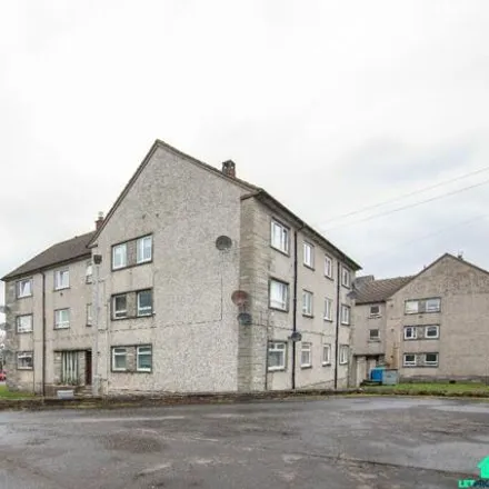 Image 1 - Day-Today express, Low Waters Road, Hamilton, ML3 7QN, United Kingdom - Apartment for sale