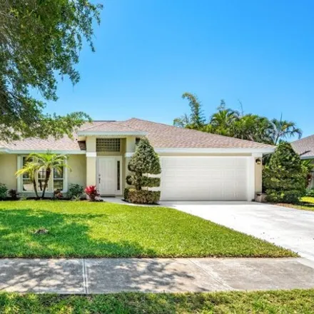 Buy this 3 bed house on 690 South Shannon Avenue in Indialantic, Brevard County