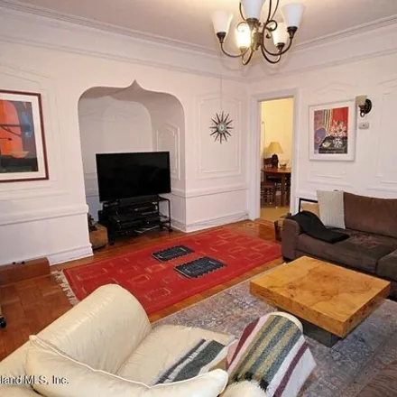 Image 7 - 342 97th Street, New York, NY 11209, USA - House for sale