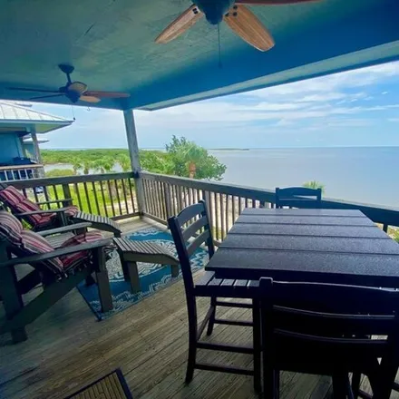 Buy this 2 bed condo on Cedar Cove Hotel in 192 2nd Street, Cedar Key