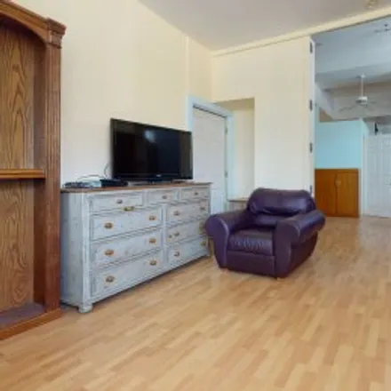 Buy this 4 bed apartment on 1444 North Paulina Street in Noble Square, Chicago