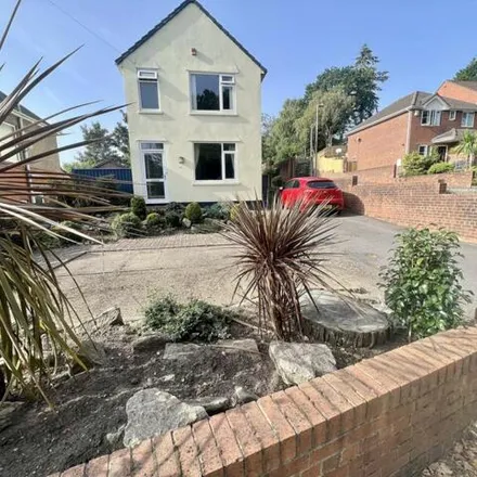 Image 2 - Cooke Gardens, Bournemouth, BH12 1QE, United Kingdom - House for sale