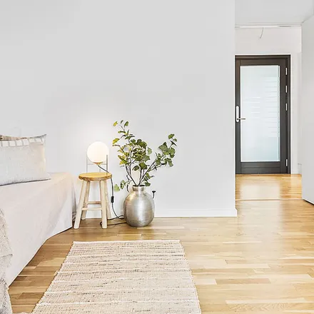 Rent this 2 bed apartment on Møllehatten 5 in 8240 Risskov, Denmark