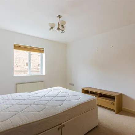 Image 3 - Clos Dewi Sant, Cardiff, CF11 9EW, United Kingdom - Apartment for rent