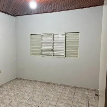Image 2 - Rua Echaporã, Jardim Santa Rosa, Catanduva - SP, 15806-000, Brazil - House for rent