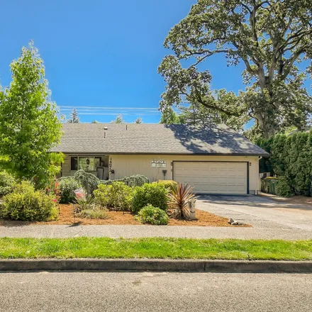 Buy this 5 bed house on Northwest Arcadia Court in Oak Hills Historic District, OR 97229