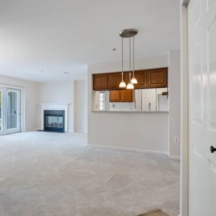 Image 5 - 12202 Eagles Nest Court, Germantown, MD 20874, USA - Condo for sale