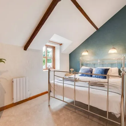 Rent this 3 bed duplex on Dyffryn Arth in SY23 5NR, United Kingdom