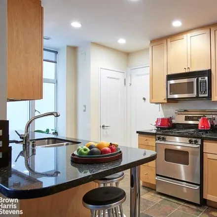 Image 3 - 435 EAST 57TH STREET 11C in New York - Apartment for sale
