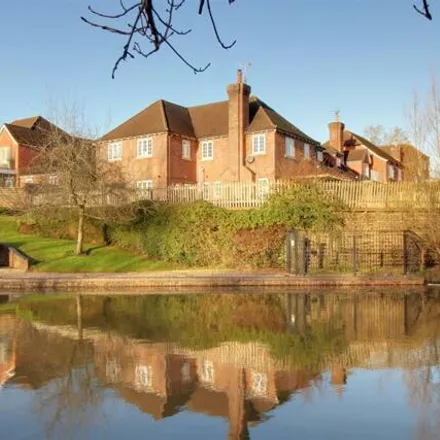 Buy this 5 bed house on Canal Way in Tewkesbury, GL2 8BY