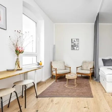 Rent this studio apartment on Brunnenstraße 182 in 10119 Berlin, Germany