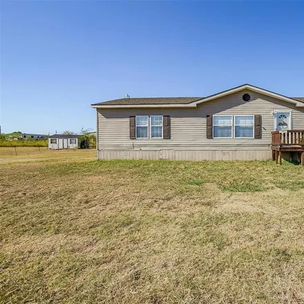 Buy this 3 bed house on 113 Back Forty Road in Ellis County, TX 76084