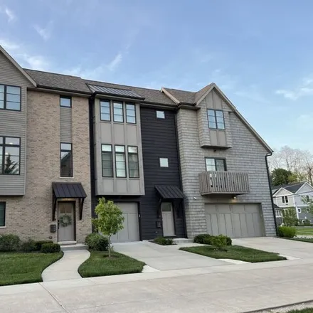 Buy this 3 bed townhouse on 436 Newton Avenue in Glen Ellyn, IL 60137
