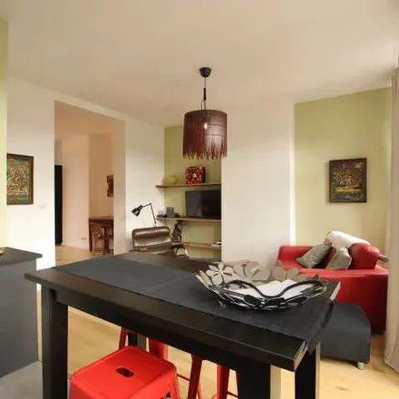 Rent this 1 bed apartment on Chaussée de Wavre - Waverse Steenweg 205 in 1050 Ixelles - Elsene, Belgium