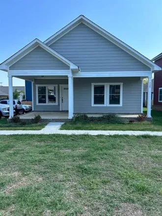 Buy this 2 bed house on 728 Spruce Street in Conway, AR 72032
