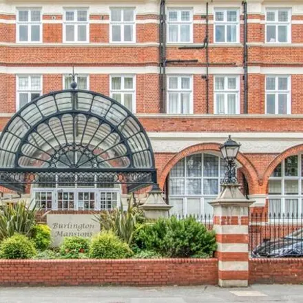 Image 1 - Burlington Mansions, Owls Road, Bournemouth, BH5 1AP, United Kingdom - Apartment for sale