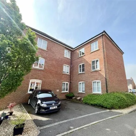 Rent this 2 bed room on 10 Kings Croft in Bristol, BS41 9EF