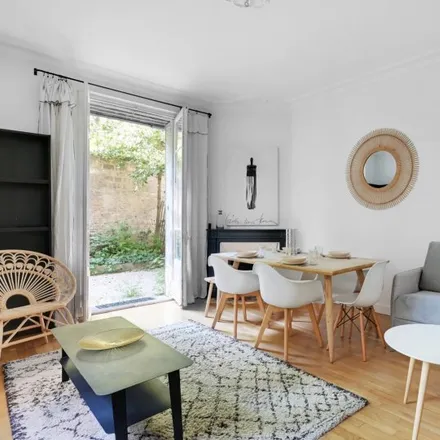 Rent this 3 bed apartment on 77 Avenue de Versailles in 75016 Paris, France