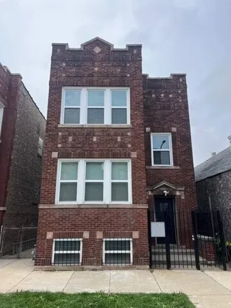 Rent this 3 bed apartment on 1454 S Kostner Ave Unit 2 in Chicago, Illinois