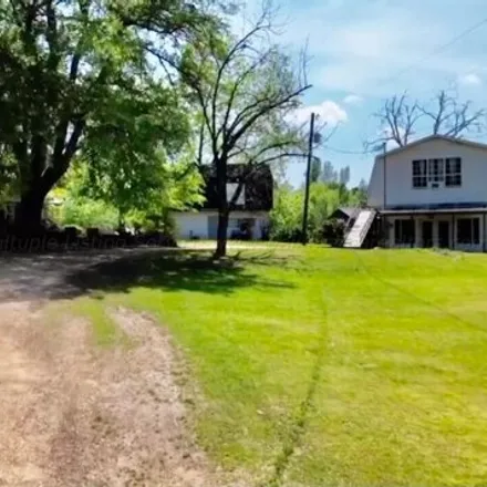 Buy this 5 bed house on 1501 County Road 47 in Brilliant, Marion County