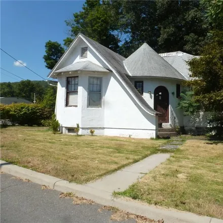 Buy this 3 bed house on 29 Hickory Street in Village of Ellenville, Wawarsing