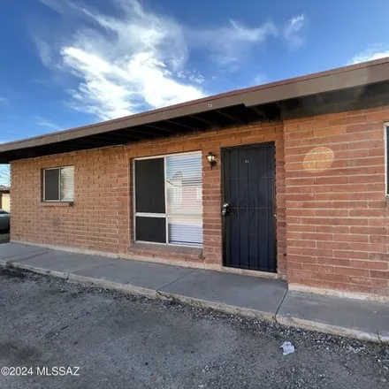 Rent this 2 bed house on 42 North Westmoreland Avenue in Tucson, AZ 85745