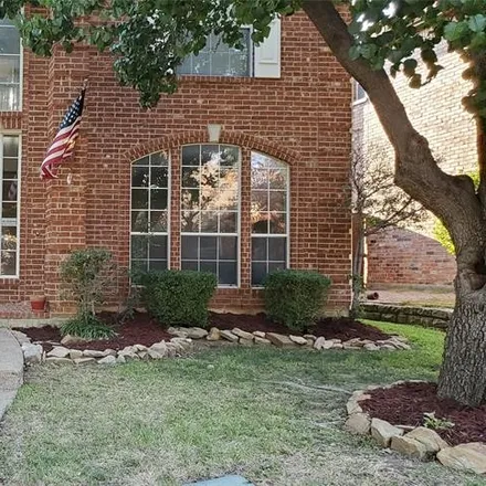 Buy this 3 bed house on 2874 Crestview Drive in Lewisville, TX 75067
