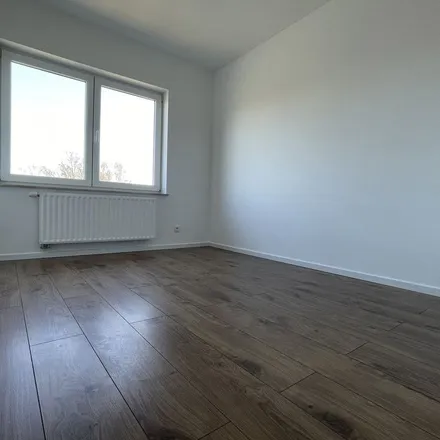 Rent this 5 bed apartment on Lange Haagstraat - Rue de la Longue Haie 108 in 1630 Linkebeek, Belgium