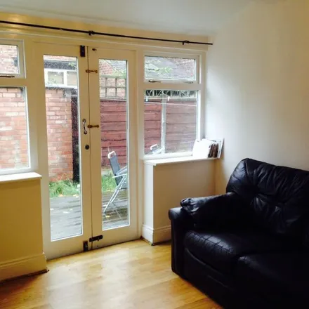 Image 4 - 2 Russell Road, Manchester, M16 8DL, United Kingdom - Apartment for rent
