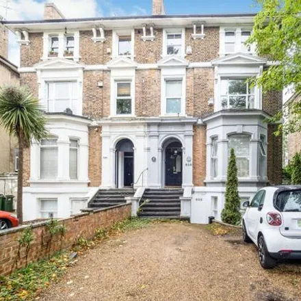 Image 1 - Knighton Lane, High Road, London, IG9 5HD, United Kingdom - Apartment for sale