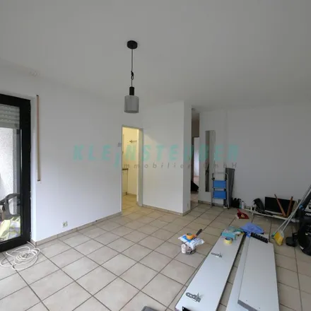 Image 2 - Baumschulenweg, 64295 Pfungstadt, Germany - Apartment for rent