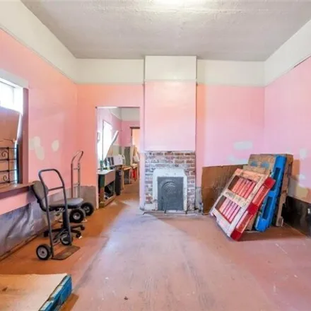Image 4 - 1423 Pauline Street, Bywater, New Orleans, LA 70117, USA - House for sale