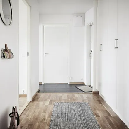 Image 4 - Safirgatan 9, 421 49 Gothenburg, Sweden - Apartment for rent