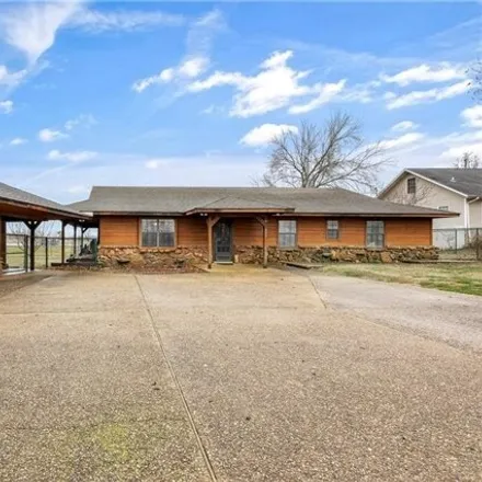 Buy this 3 bed house on 351 Austin Avenue in Decatur, Benton County