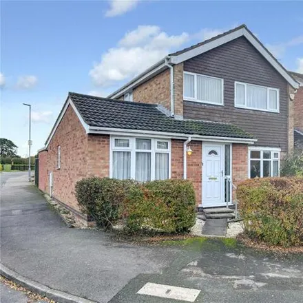 Buy this 4 bed house on Waterfall Way in Barwell, LE9 8EH