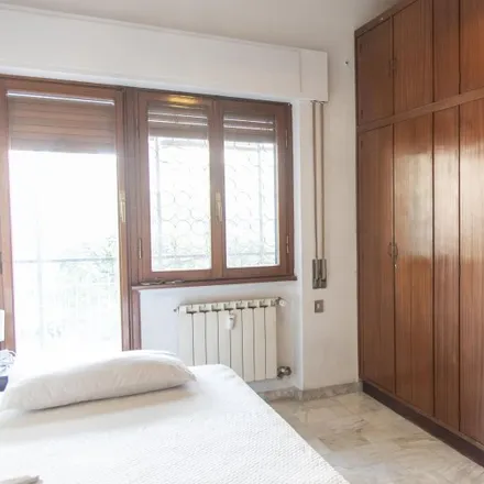 Rent this 6 bed room on De Suppè in Via Francesco de Suppé, 00143 Rome RM