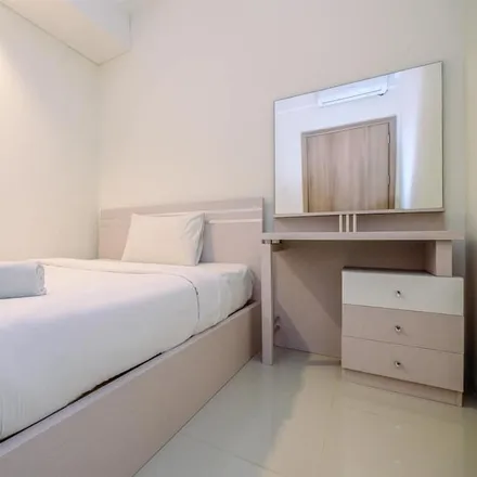 Image 3 - ALPINE EAST FL01 #01Jl. Sholeh Iskandar - Apartment for rent