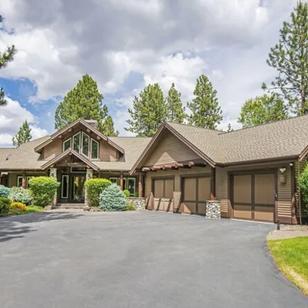 Buy this 3 bed house on 20298 Moonlight Court in Deschutes County, OR 97702