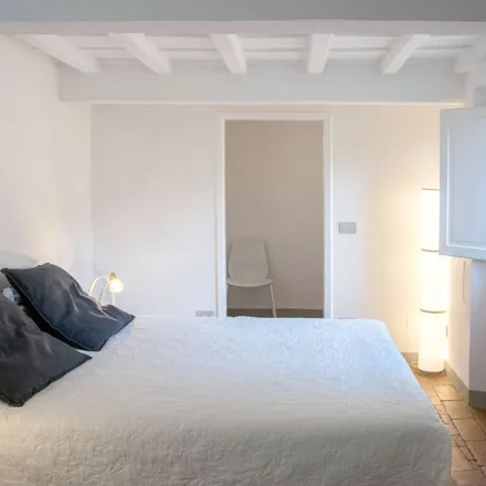 Image 5 - Via dei Guicciardini, 15 R, 50125 Florence FI, Italy - Apartment for rent