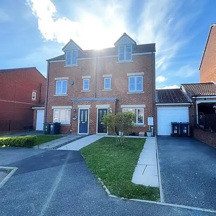 Buy this 3 bed townhouse on Walton Gardens in Wallsend, NE28 0BN