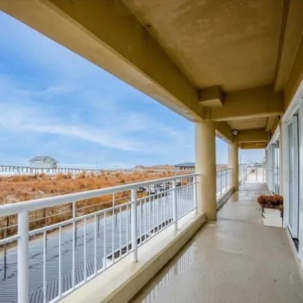 Rent this 4 bed condo on Ventnor City Fishing Pier in Ventnor City Boardwalk, Ventnor City