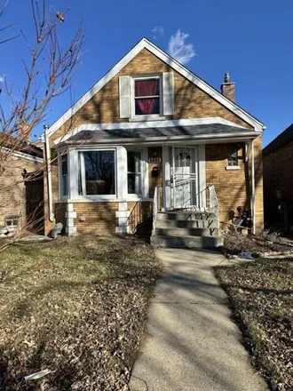 Buy this 3 bed house on 7119 South Spaulding Avenue in Chicago, IL 60629