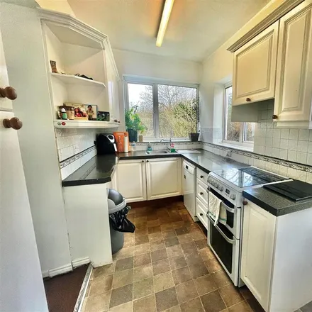 Image 6 - Crossmead, Watford, WD19 4JG, United Kingdom - Duplex for rent