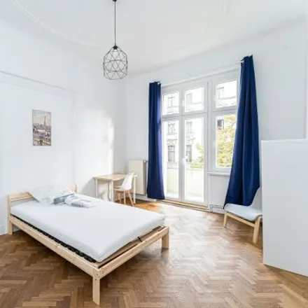 Rent this 1 bed room on Biebricher Straße 15 in 12053 Berlin, Germany