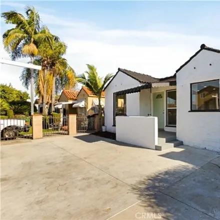 Image 2 - 736 East 80th Street, Los Angeles, CA 90001, USA - House for sale