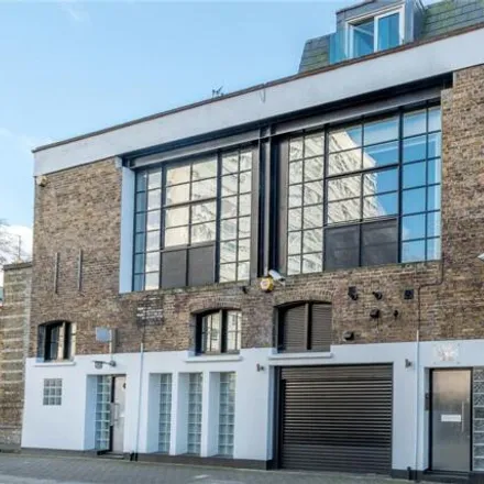 Buy this 3 bed townhouse on Quaker Court in Chequer Street, London