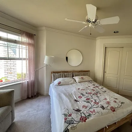 Rent this 1 bed room on 193 River Chase Circle in Sacramento, CA 95864