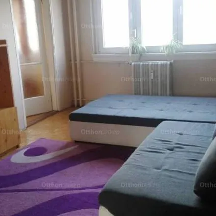 Image 2 - Budapest, Adam Clark Square, 1013, Hungary - Apartment for rent